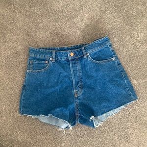 H&M high waisted denim shorts
